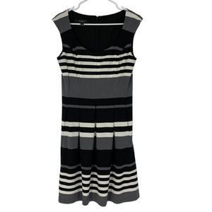 Nine West Womens Dress Size 8 Scoop Neck Stripe Sleeveless Pleated 4026